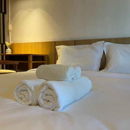 The Corner มุมม่วน คาเฟ่ แอนด์ โฮสเทล Mummuan Hostel チエンマイ エクステリア 写真