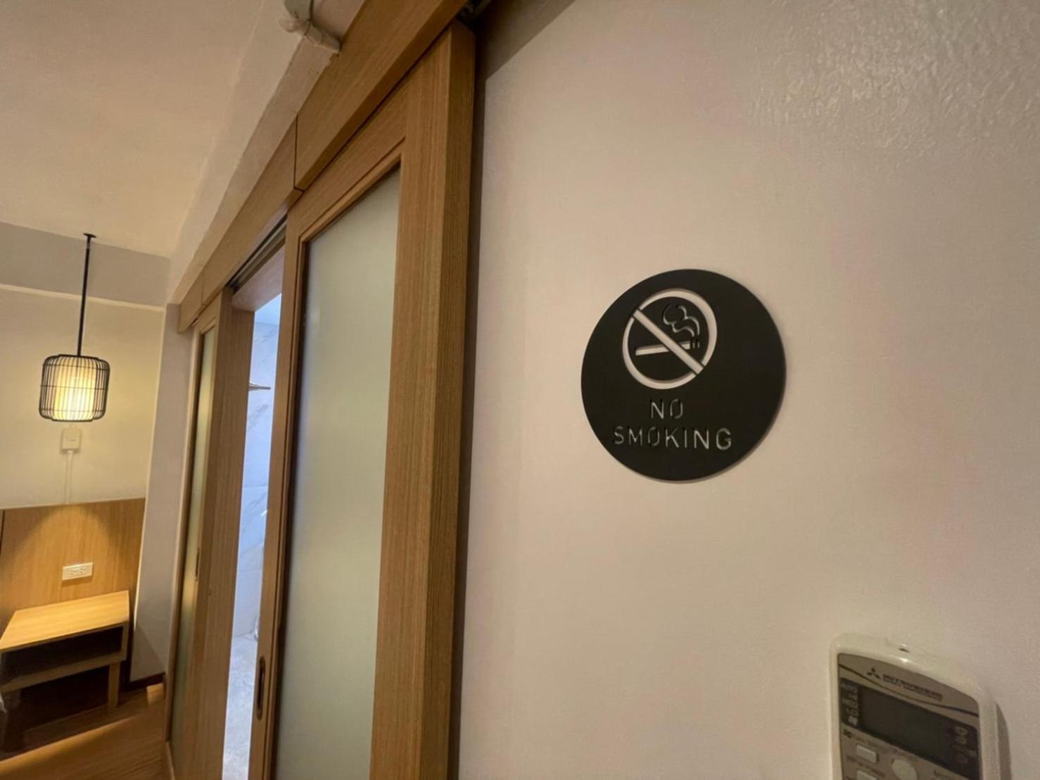 The Corner มุมม่วน คาเฟ่ แอนด์ โฮสเทล Mummuan Hostel チエンマイ エクステリア 写真