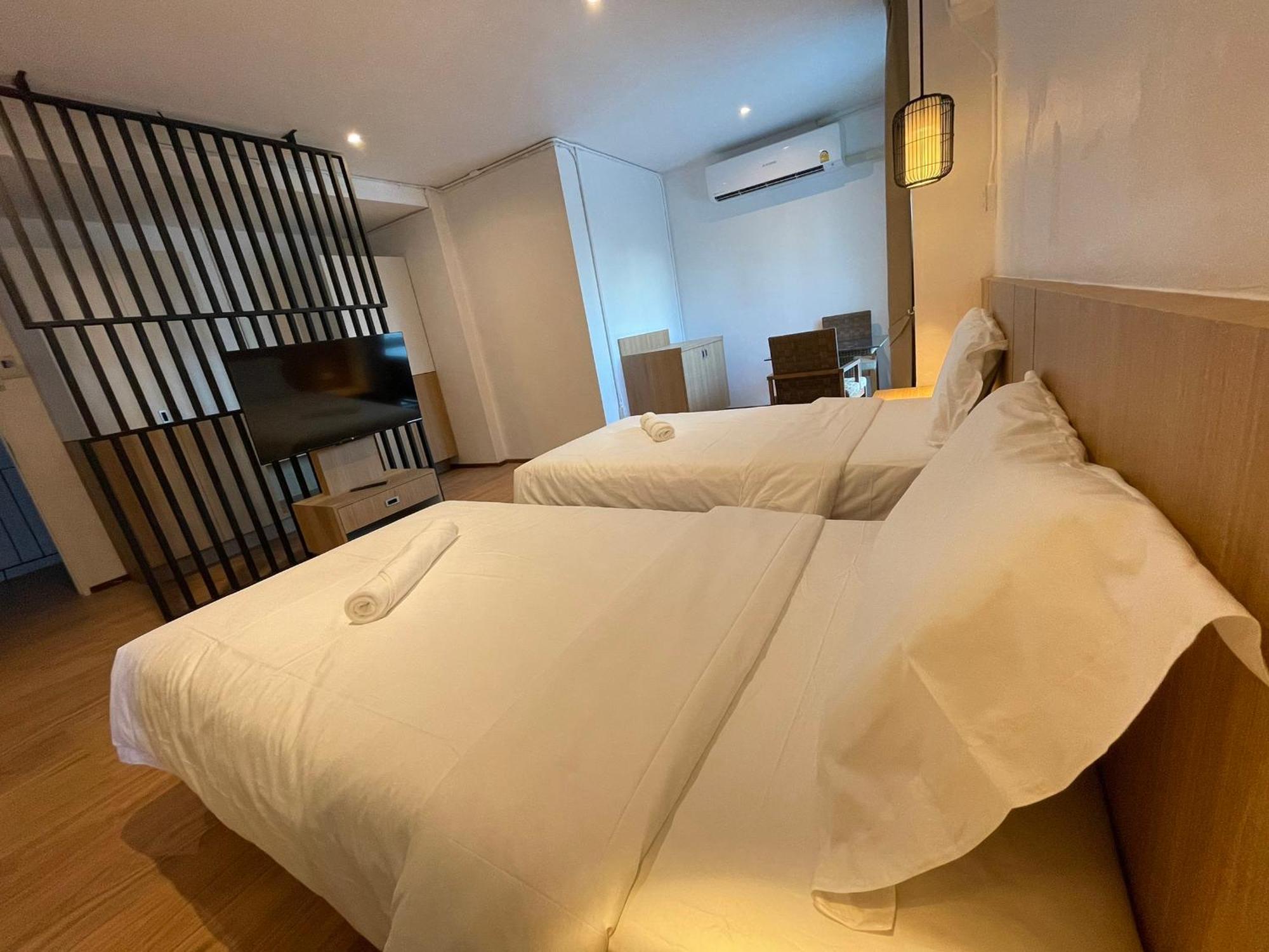 The Corner มุมม่วน คาเฟ่ แอนด์ โฮสเทล Mummuan Hostel チエンマイ エクステリア 写真