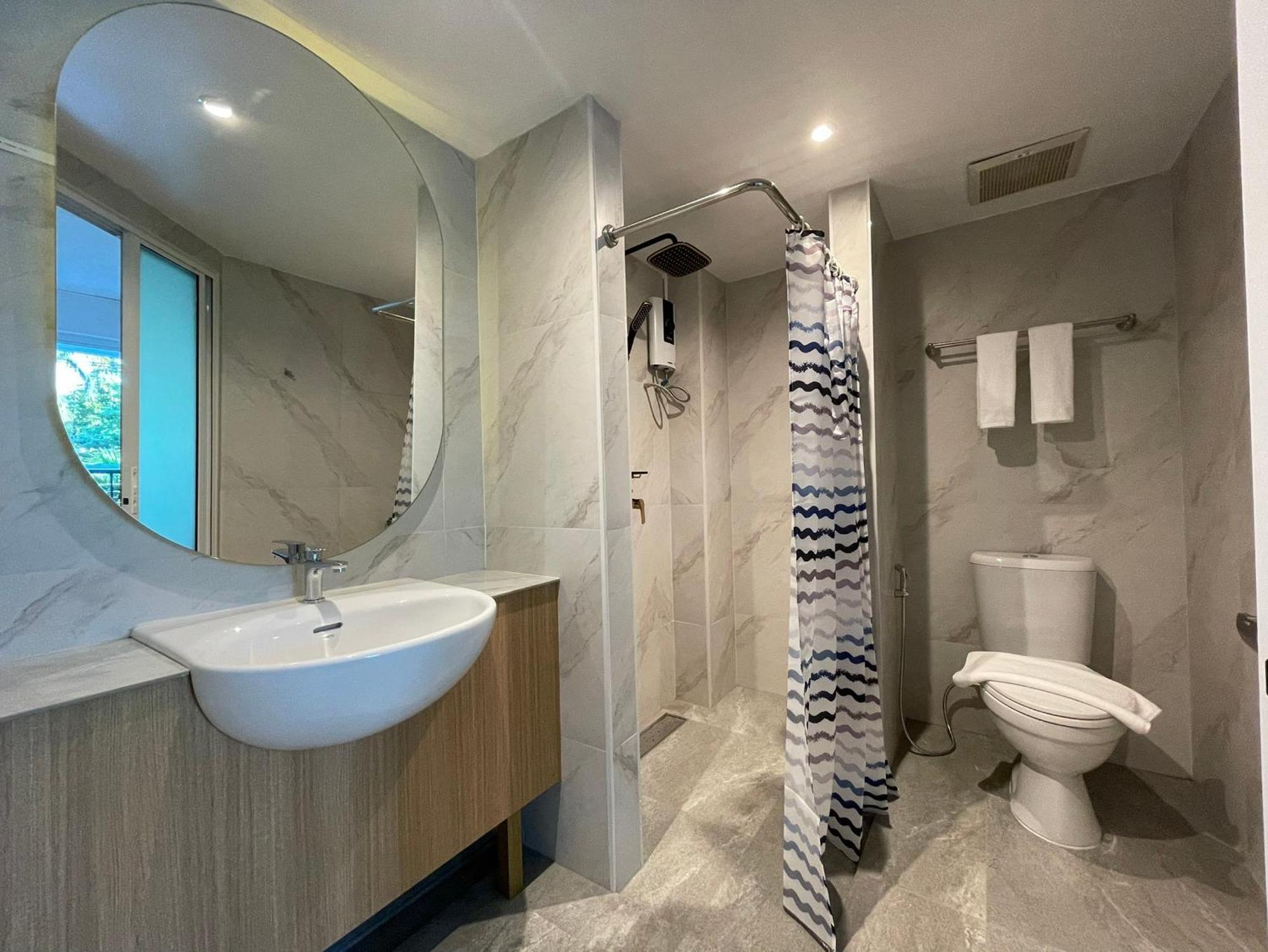 The Corner มุมม่วน คาเฟ่ แอนด์ โฮสเทล Mummuan Hostel チエンマイ エクステリア 写真