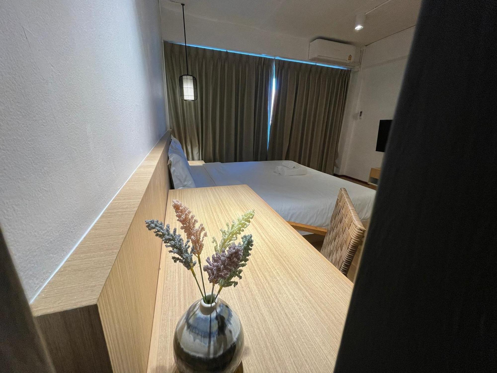 The Corner มุมม่วน คาเฟ่ แอนด์ โฮสเทล Mummuan Hostel チエンマイ エクステリア 写真